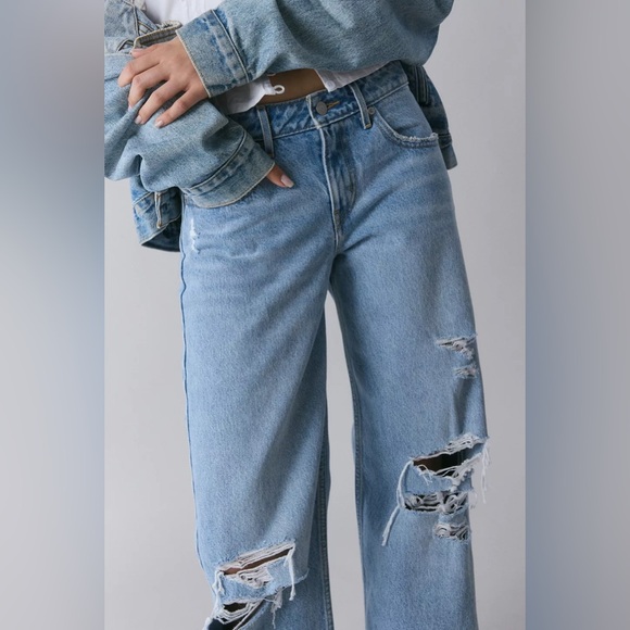 Levis Premium UO low loose low rise straight wide leg distressed denim size 28 - Picture 3 of 9